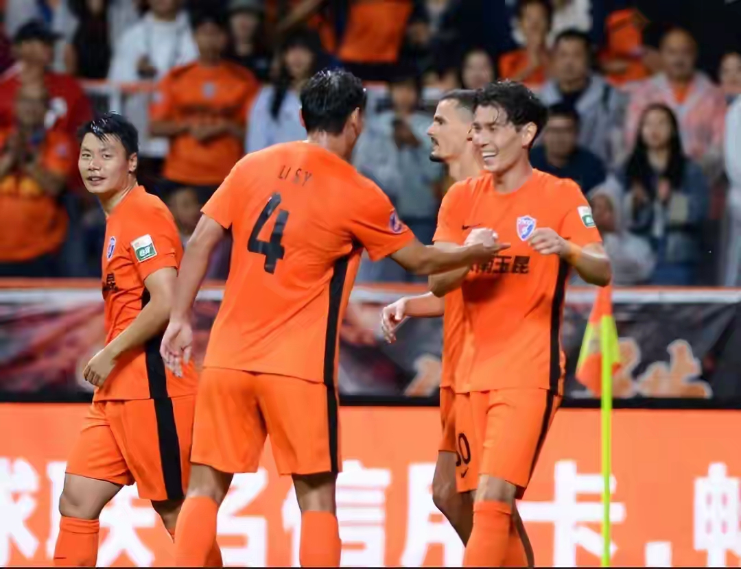 赛前速览：巴黎大师赛首回合上海海港对阵曼联，三大看点值得期待的简单介绍